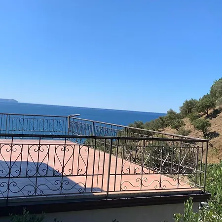 Laura Pioppi Aparthotel 3*